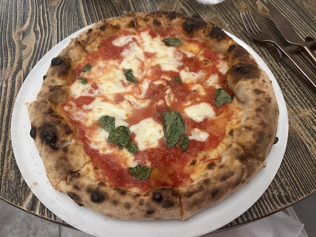 Opinii despre Inedito Pizzeria în Brescia - Ristorazione