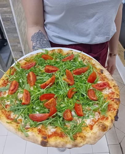 Pizzeria Luna - Ristorazione