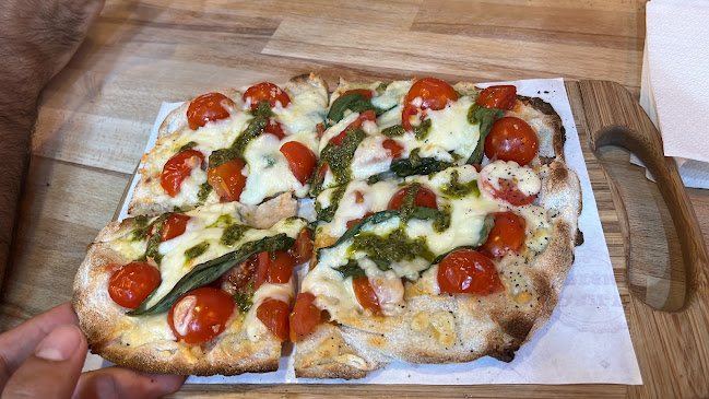 Via dei Gracchi, 7, 00192 Roma RM