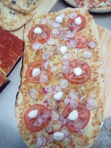 Pizzeria Forno a Legna Sid&Manny - Ristorazione
