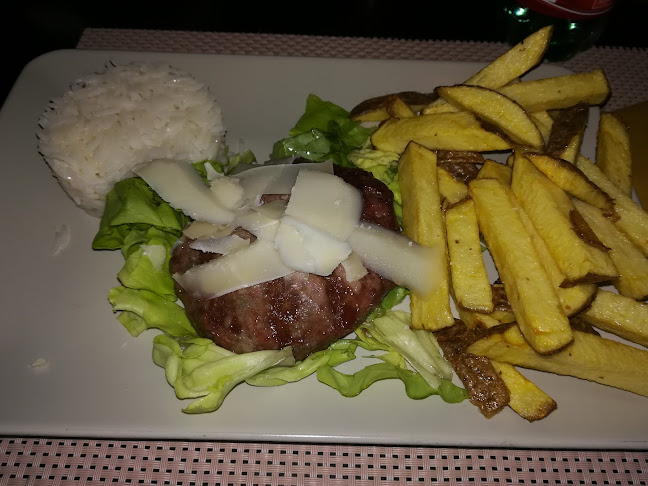 Comments and reviews of Queenwood