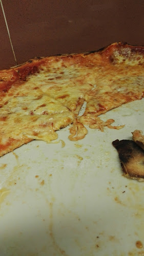 Opinii despre Pizzemolo în Lecco - Ristorazione