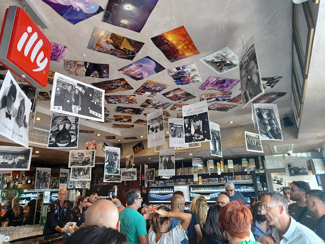 Q8 Polignano Ristorante & Caffè Open Times