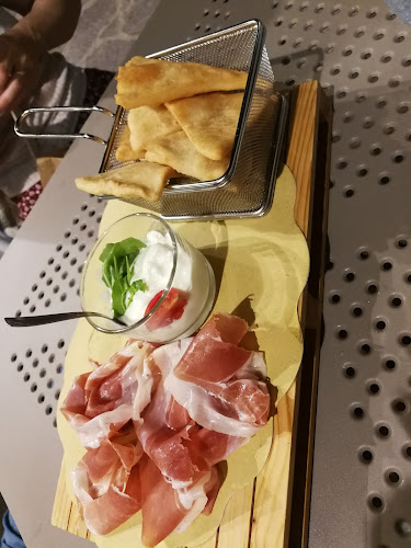 Comments and reviews of L'altra Piadina del Mare (solo senza glutine)