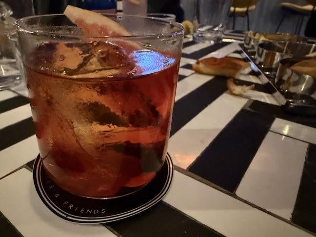 JEFFER cocktails & friends - Pisa