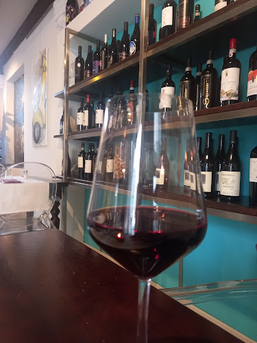 Vineria Fuori Uso - Ristorazione