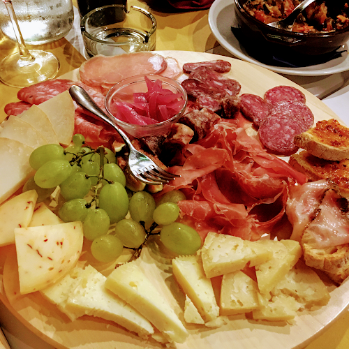 Opinii despre SANTA IGNORANZA în Pescara - Ristorazione