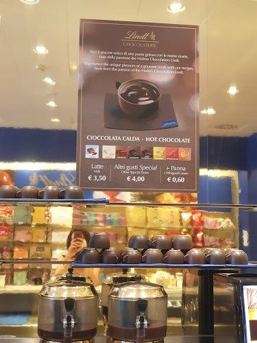 Lindt Chocolate Shop Cilento Open Times