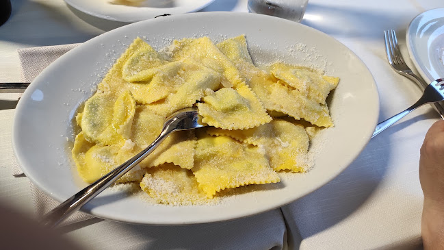 Opinii despre Bar Trattoria Locanda Il Sagittario în Sant'Ilario d'Enza - Ristorazione