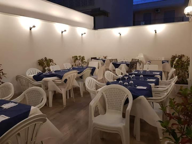 Opinii despre Pizzeria "Anima e Pizza" di Cramarossa Michele în Bitetto - Ristorazione