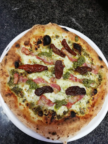 Opinii despre Pizzeria Reginella în Imola - Ristorazione