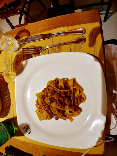 Via de' Pignattari, 1f, 40124 Bologna BO