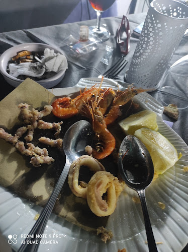 Ristorante Pizzeria ed Enoteca a Santa Teresa di Riva - Fronte Mare - Ristorazione