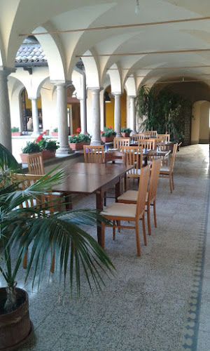 Primo Piano Pizzeria - Ristorazione