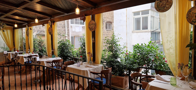 V. Fuoro, 23, 80067 Sorrento NA