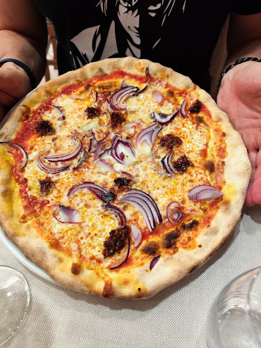 Calabrone 2 - Ristorazione