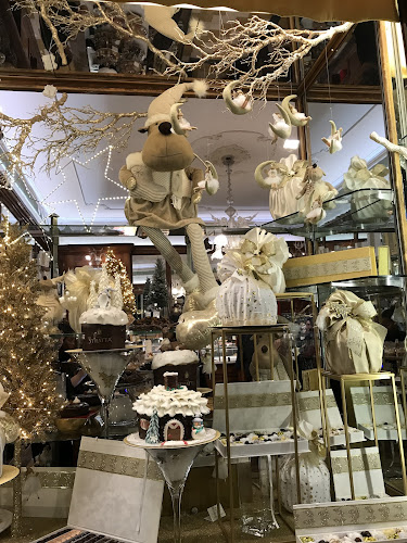 Stratta Torino 1836 Phone number