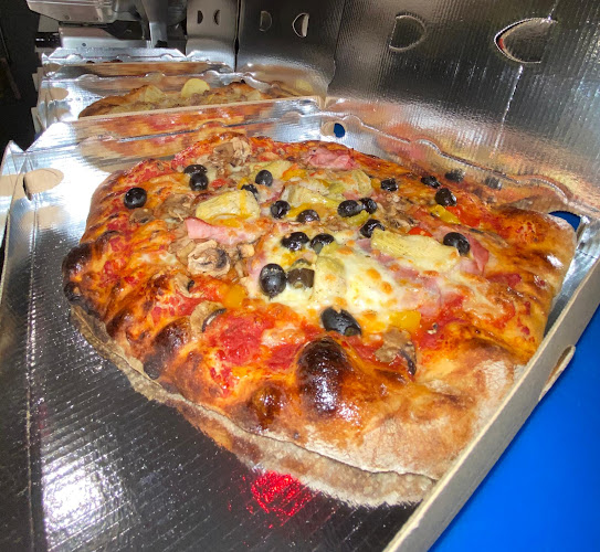 Opinii despre Pizzeria Del Vicolo în Cingoli - Ristorazione