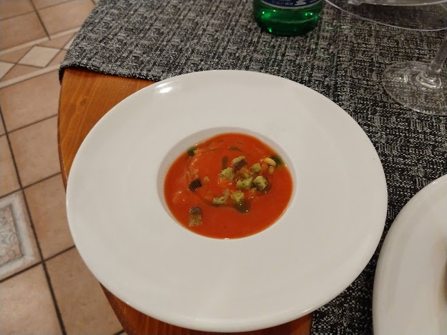 Comments and reviews of La Fescina