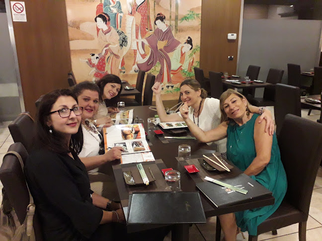 Ci troviamo accanto alla pescheria “da cesarino, Via Cesare Battisti, 5190, 74121 Taranto TA