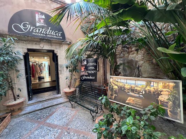Corso Umberto, 172, 98039 Taormina ME