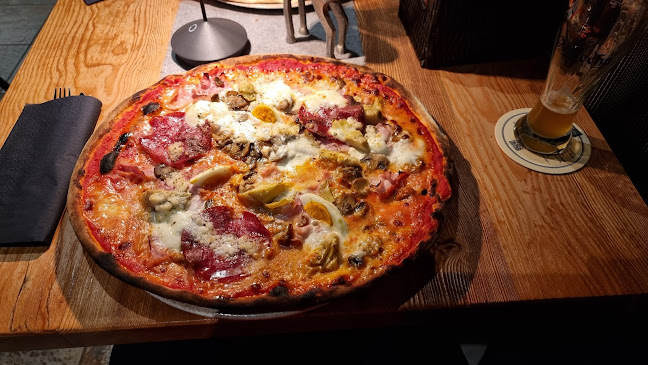 Opinii despre Biwak Restaurant Pizzeria Pub în Vipiteno - Ristorazione