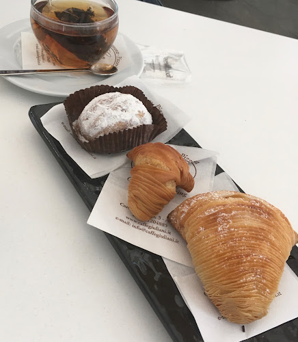 Bar Caffè Giuliani - Ristorante - Pizzeria - Aperitivi - Rooms - Ancona