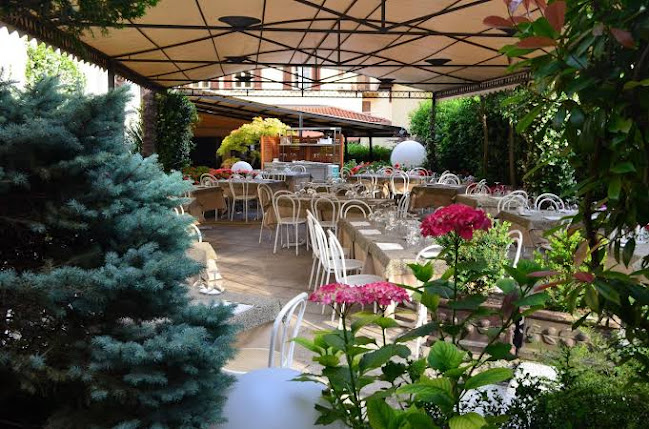 Opinii despre Albergo Ristorante Pizzeria Giardino în Cernobbio - Ristorazione