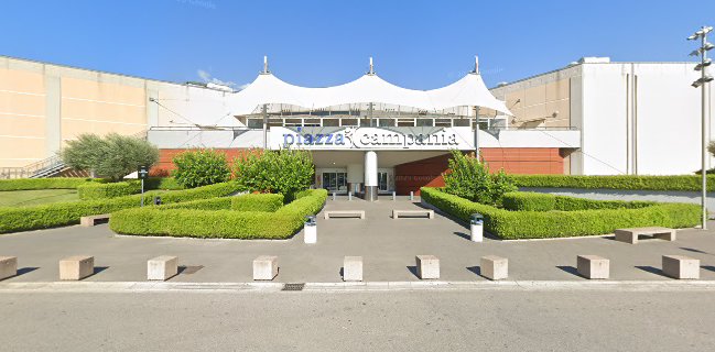 Piazza Campania