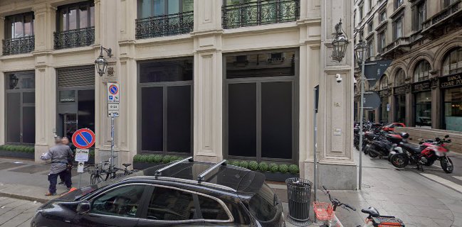 Opinii despre Venchi Cioccolato e Gelato în Milano - Ristorazione